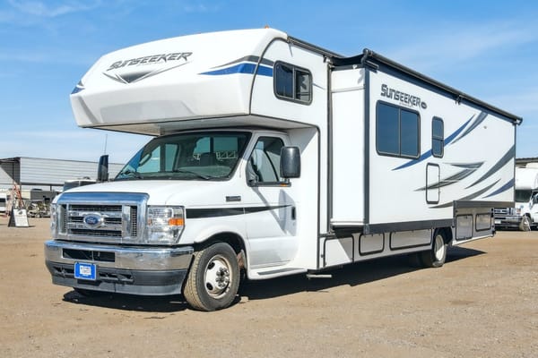 2022 Forest River Sunseeker 3050S: Spacious Comfort