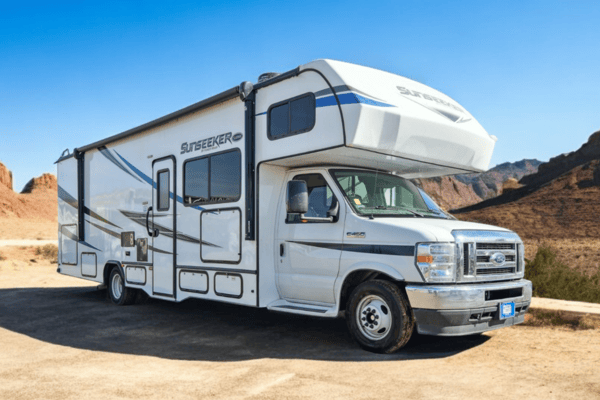 2022 Forest River Sunseeker 3050S: Spacious Comfort