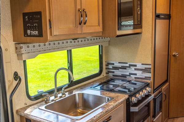 Thor! The Motorhome!