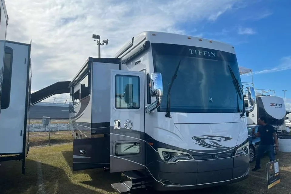 Tiffin Motorhomes allegro bus Class A CL36