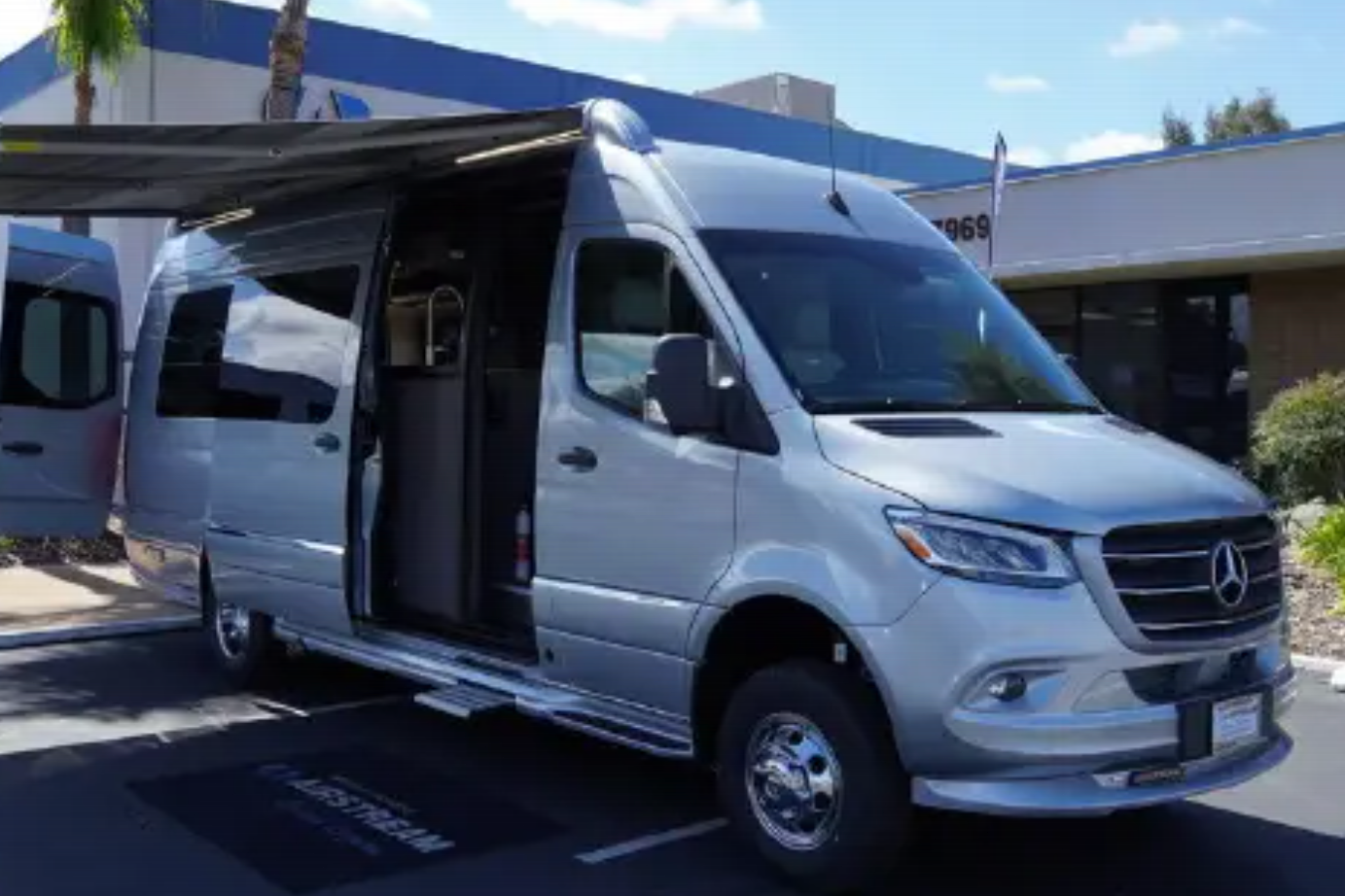 Stunning Airstream Interstate 24GT Class B