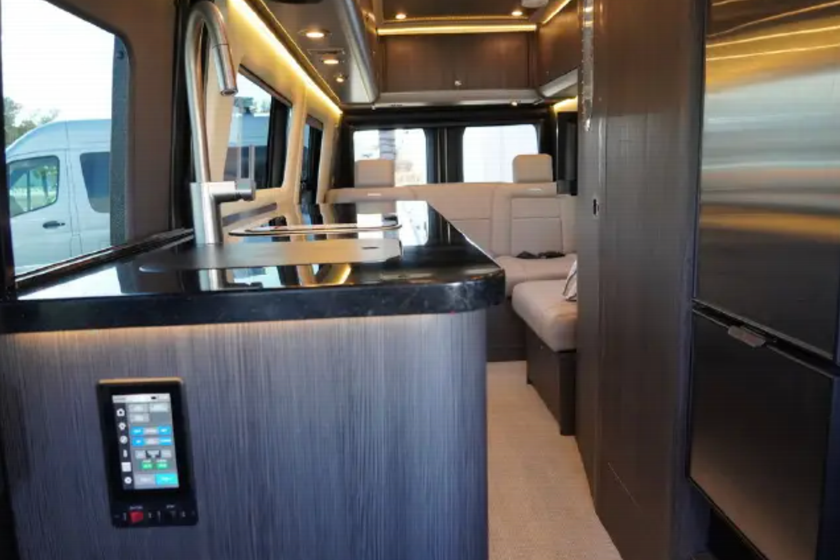 Stunning Airstream Interstate 24GT Class B