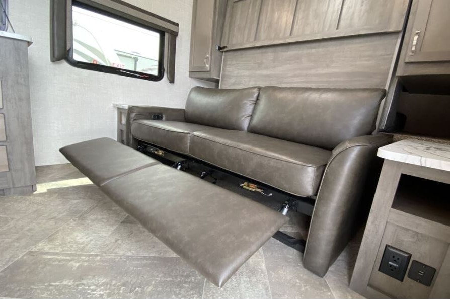 Rough Country Rentals 3