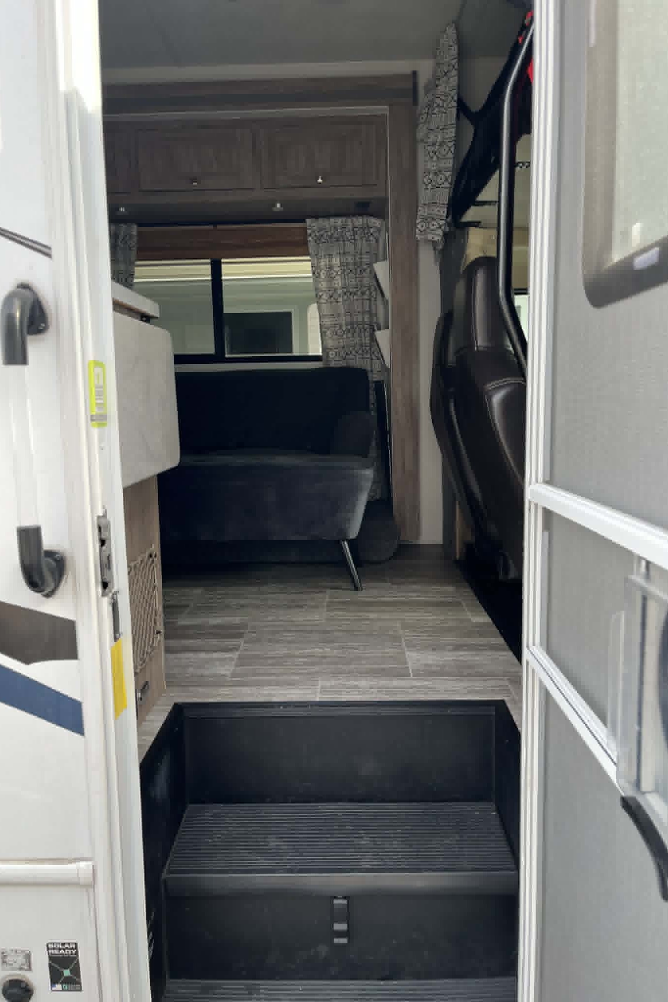 Forest River Sunseeker 3010DS Classe C 31 pieds