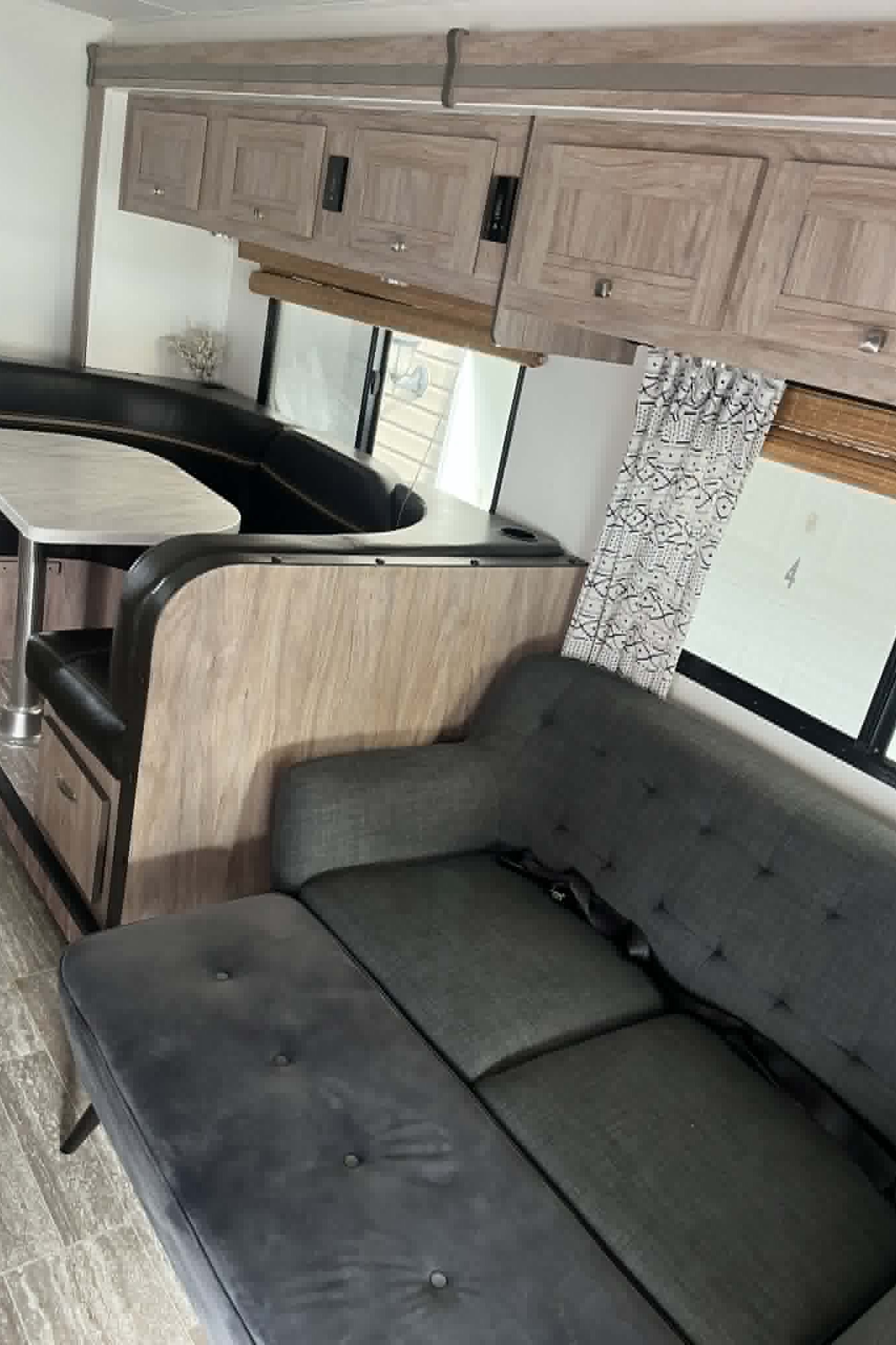 Forest River Sunseeker 3010DS Classe C 31 pieds