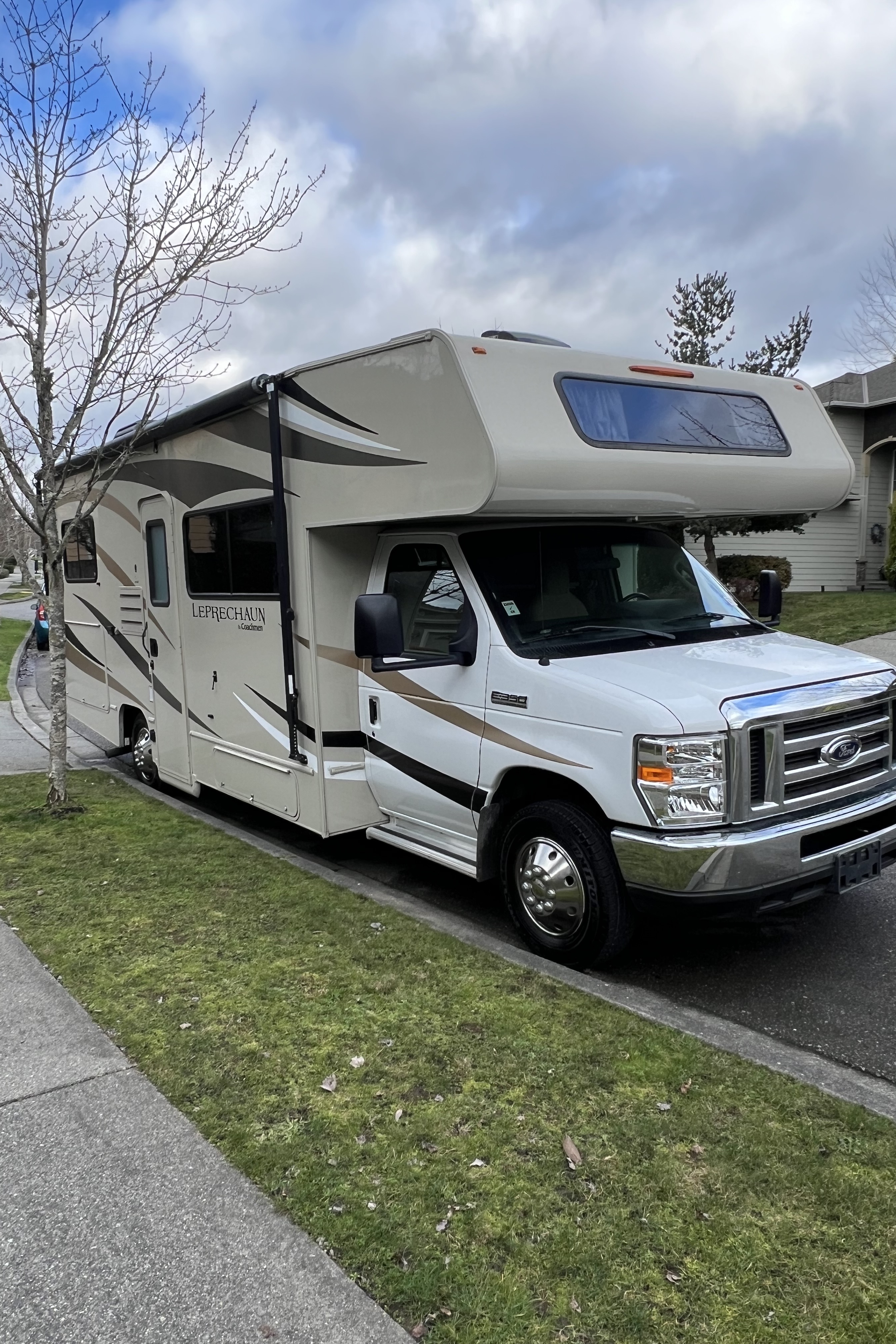 2019 Coachmen Leprechaun | Sleeps 6 | Easy To Drive & Fully Equipped