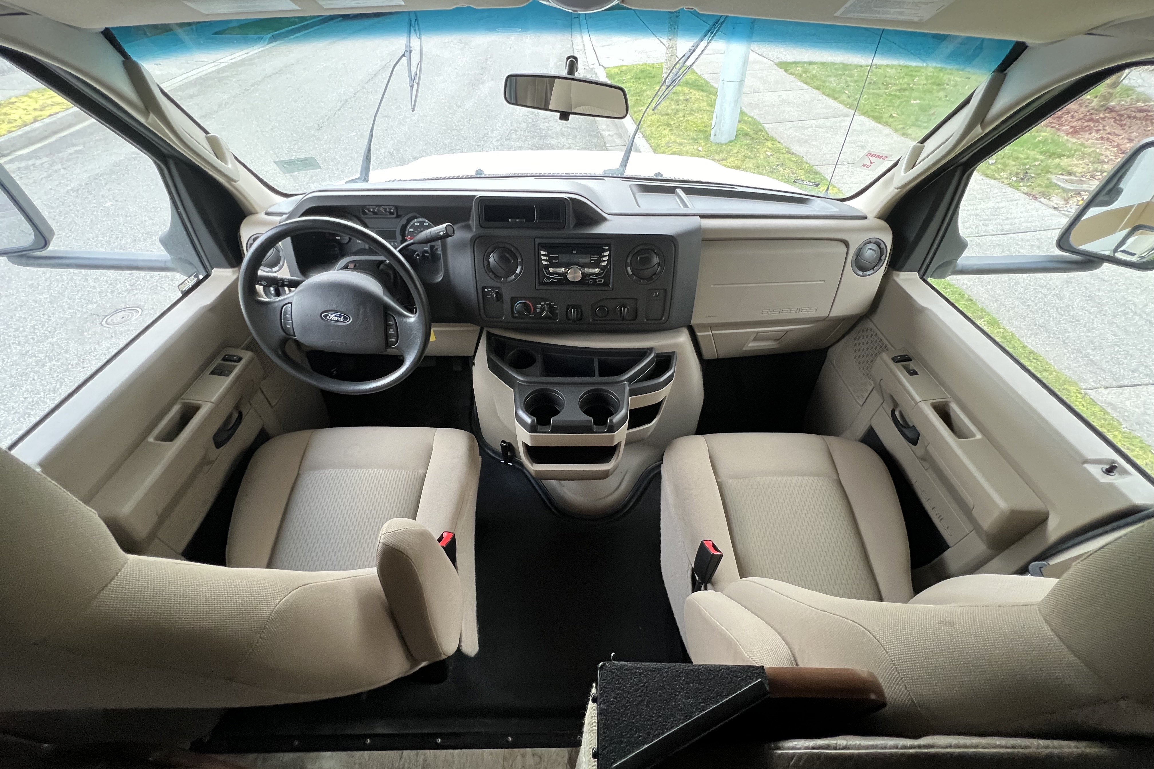 2019 Coachmen Leprechaun | Sleeps 6 | Easy To Drive & Fully Equipped