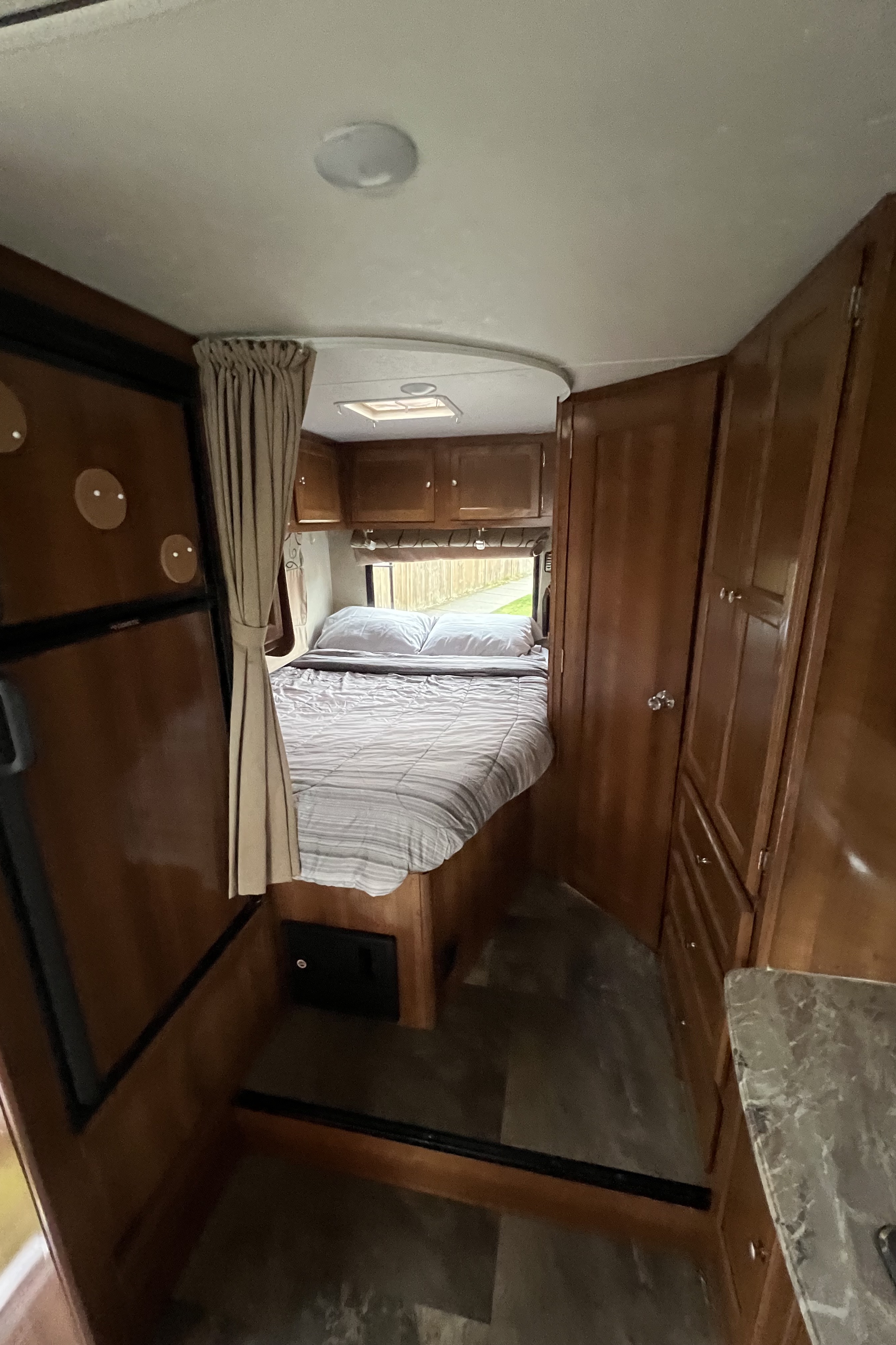 2019 Coachmen Leprechaun | Sleeps 6 | Easy To Drive & Fully Equipped