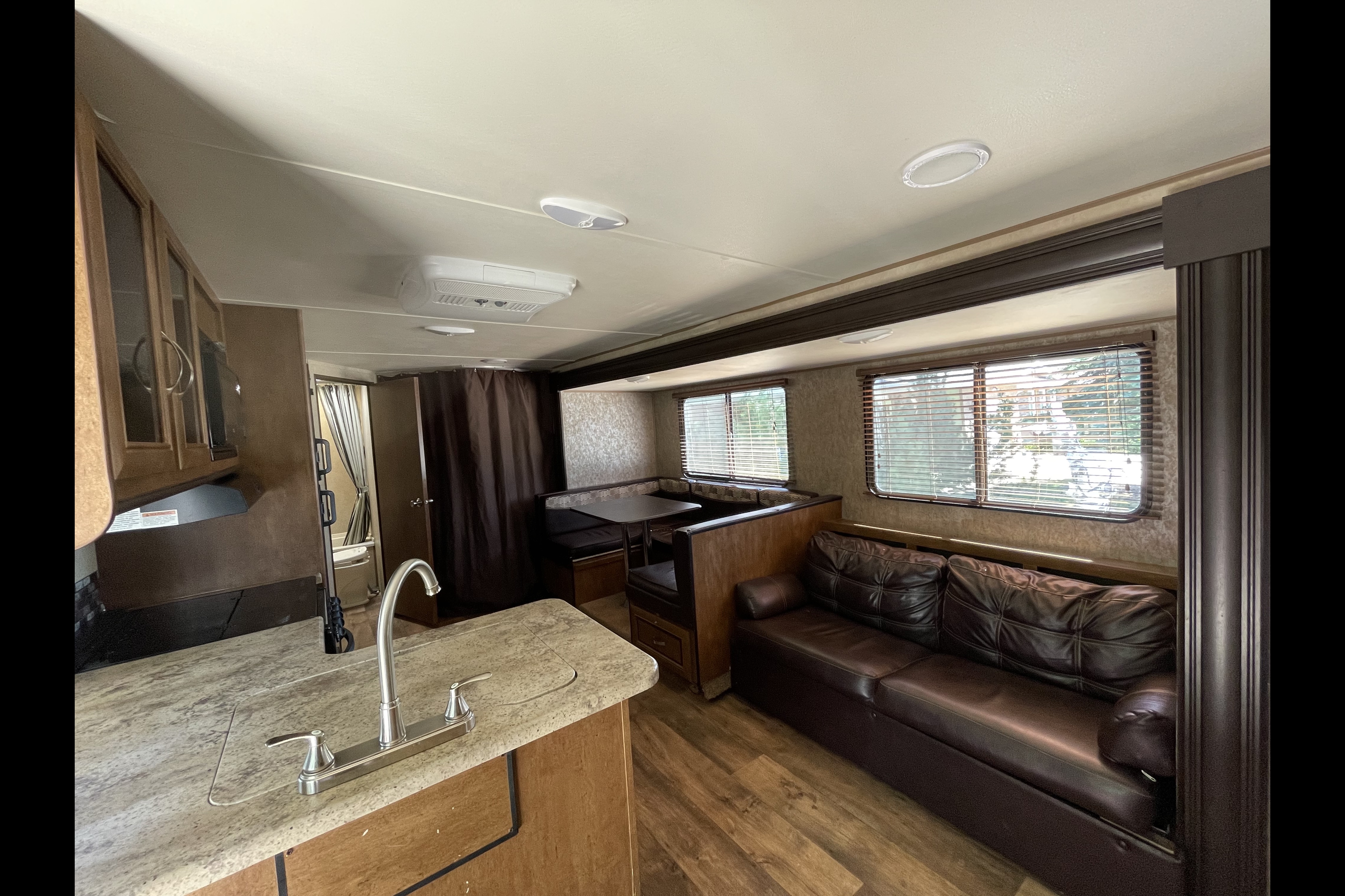 Campz Travel Trailer