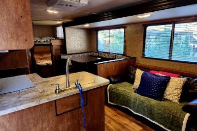 Campz Travel Trailer