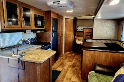 Campz Travel Trailer