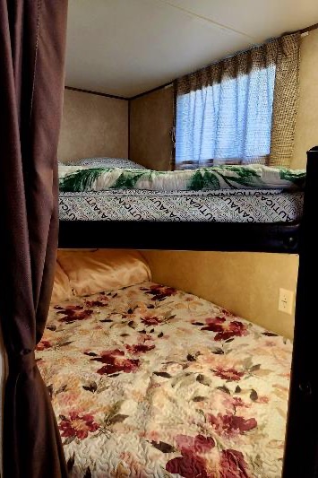 Campz Travel Trailer