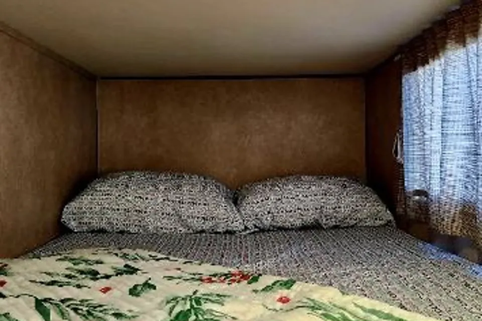 Campz Travel Trailer