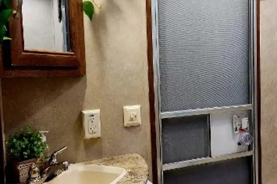 Campz Travel Trailer