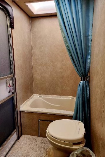 Campz Travel Trailer