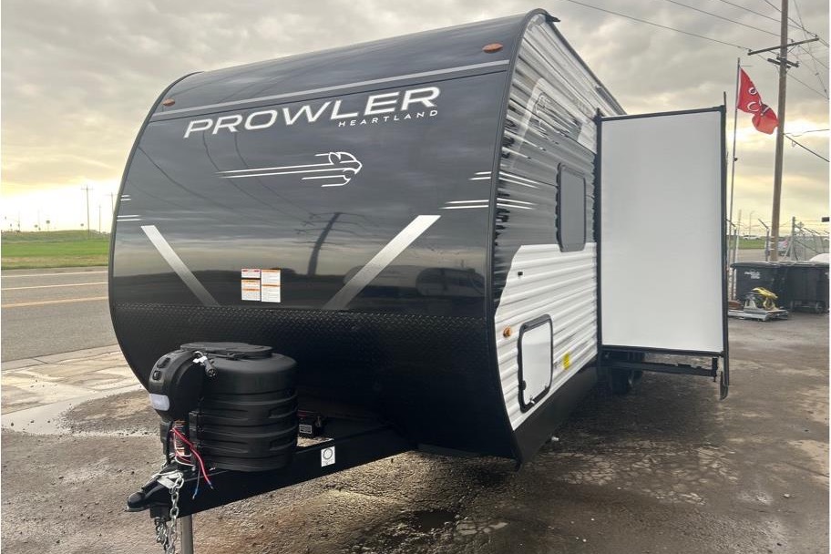 Amir's Heartland powler Travel Trailer