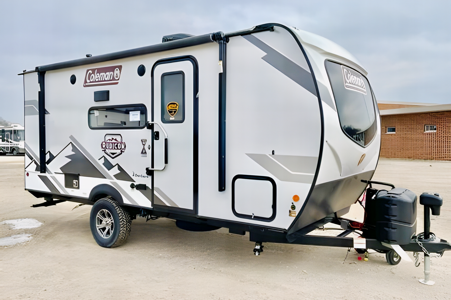 Tiny Mountain RV