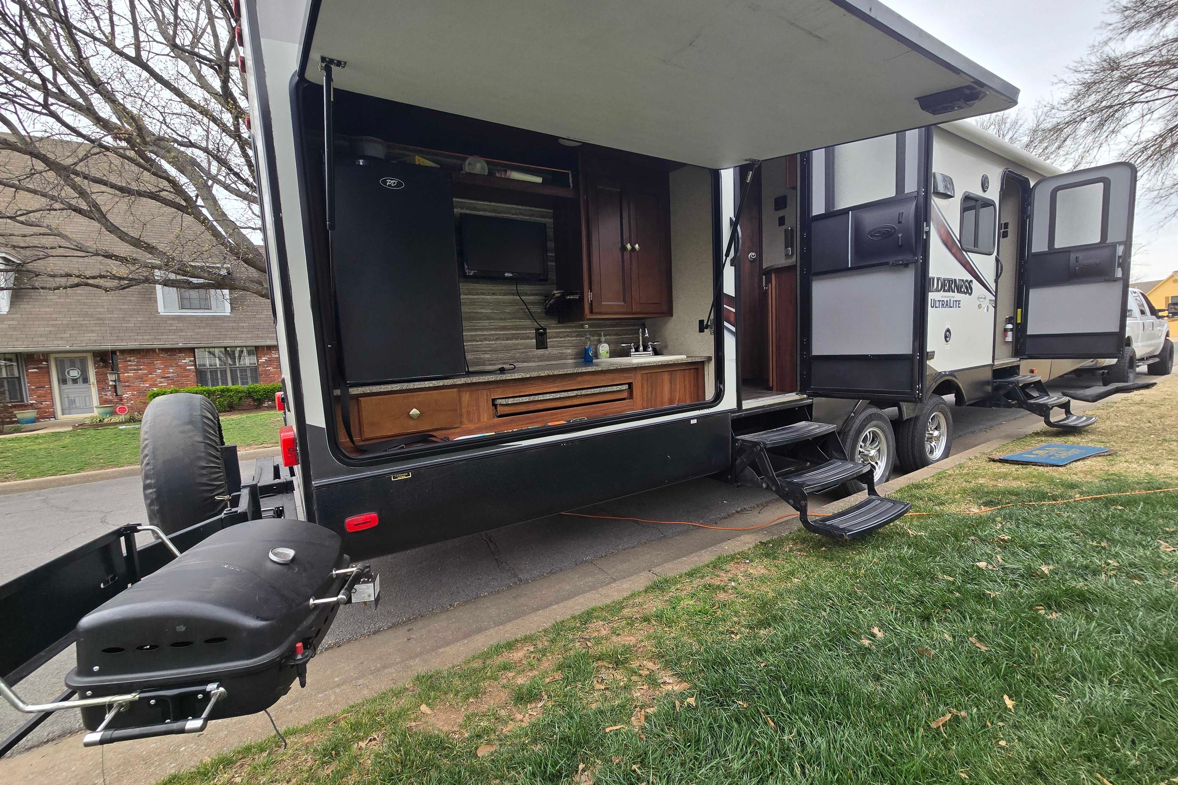 Joel's Travel Trailer