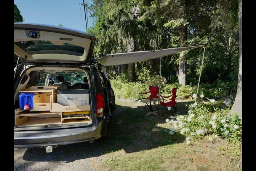 Caravan Crossroad