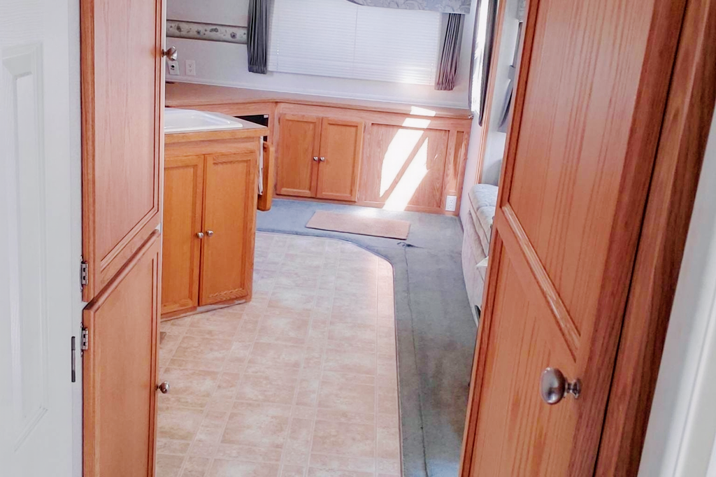 Bryan's Travelaire TT299 Travel Trailer
