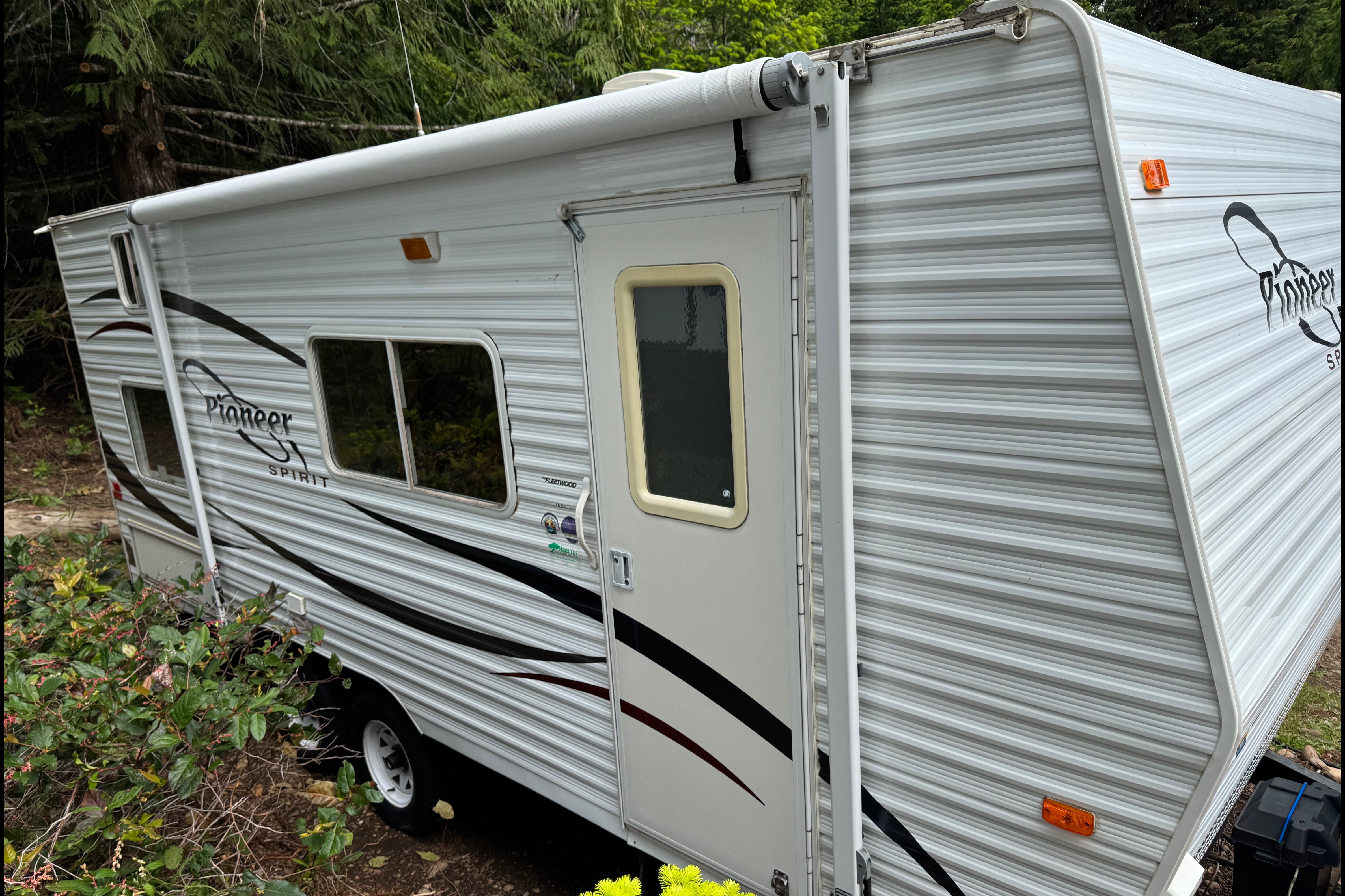 The Galleon - LOCATED ON HORNBY ISLAND