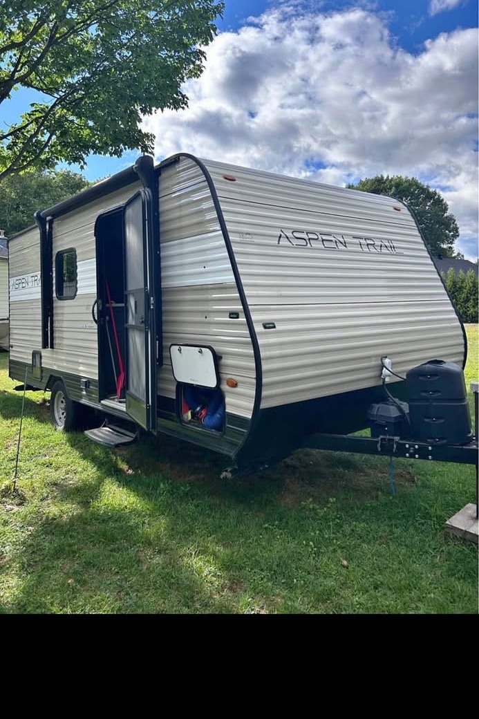 Maxime's aspen trail AT17B AT17B Travel Trailer