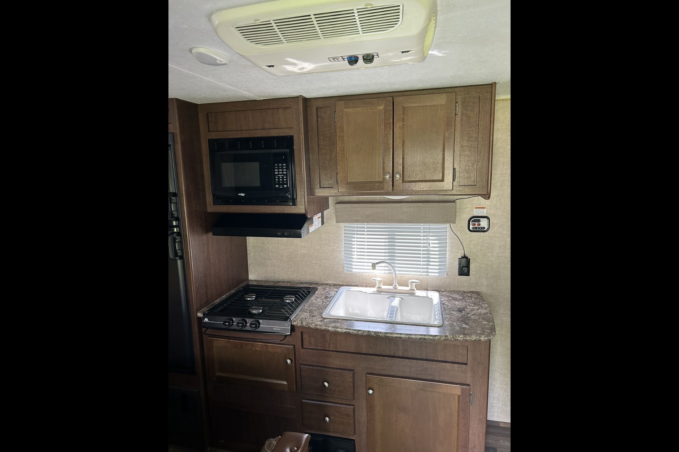 Home away from home Keystone Hideout 212lhs Travel Trailer