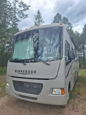 31Ft Winnebago, treat yourself.