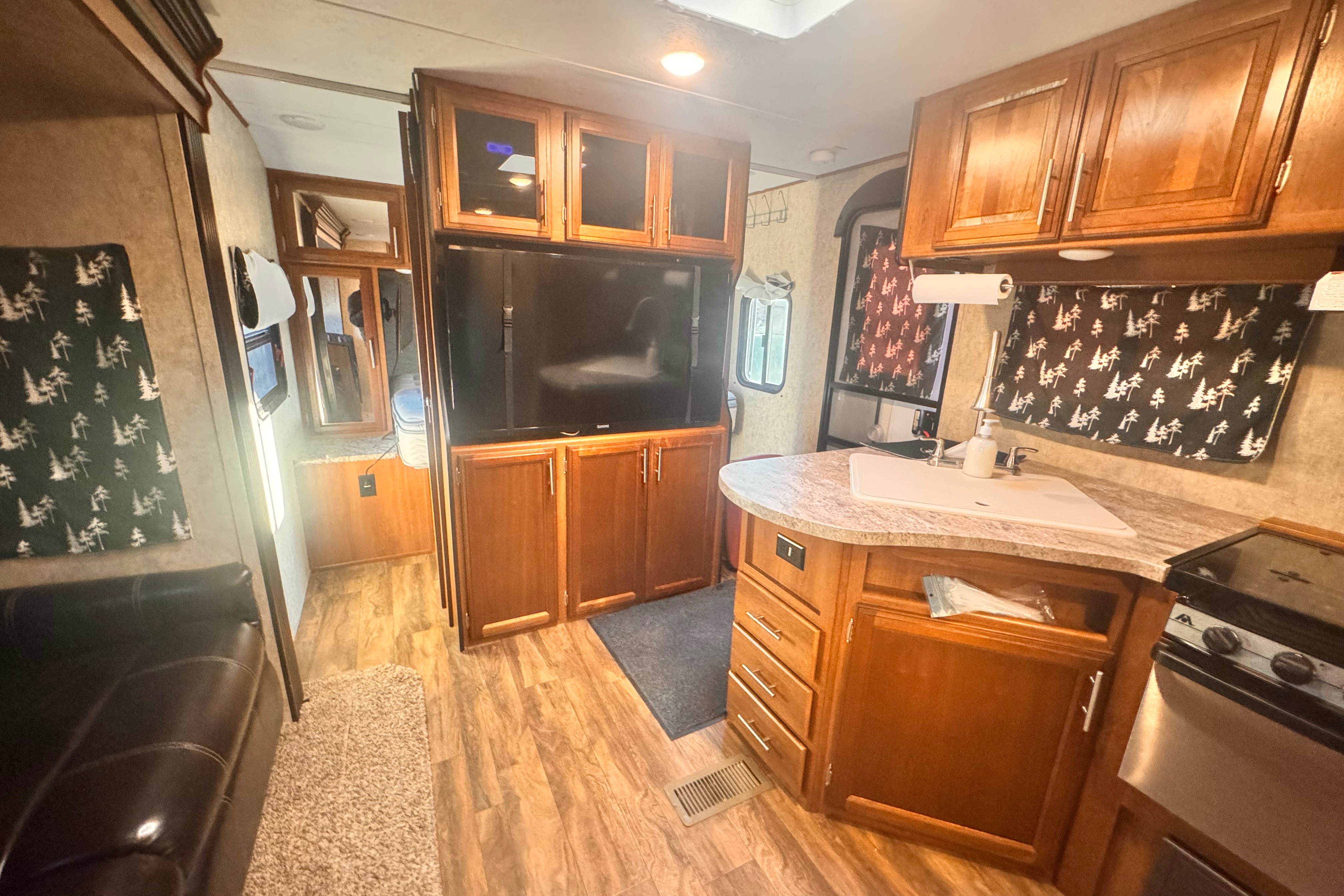 Tracer Travel Trailer