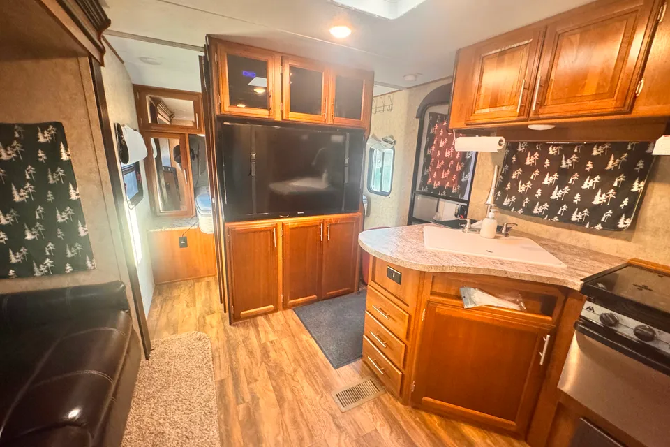 Tracer Travel Trailer