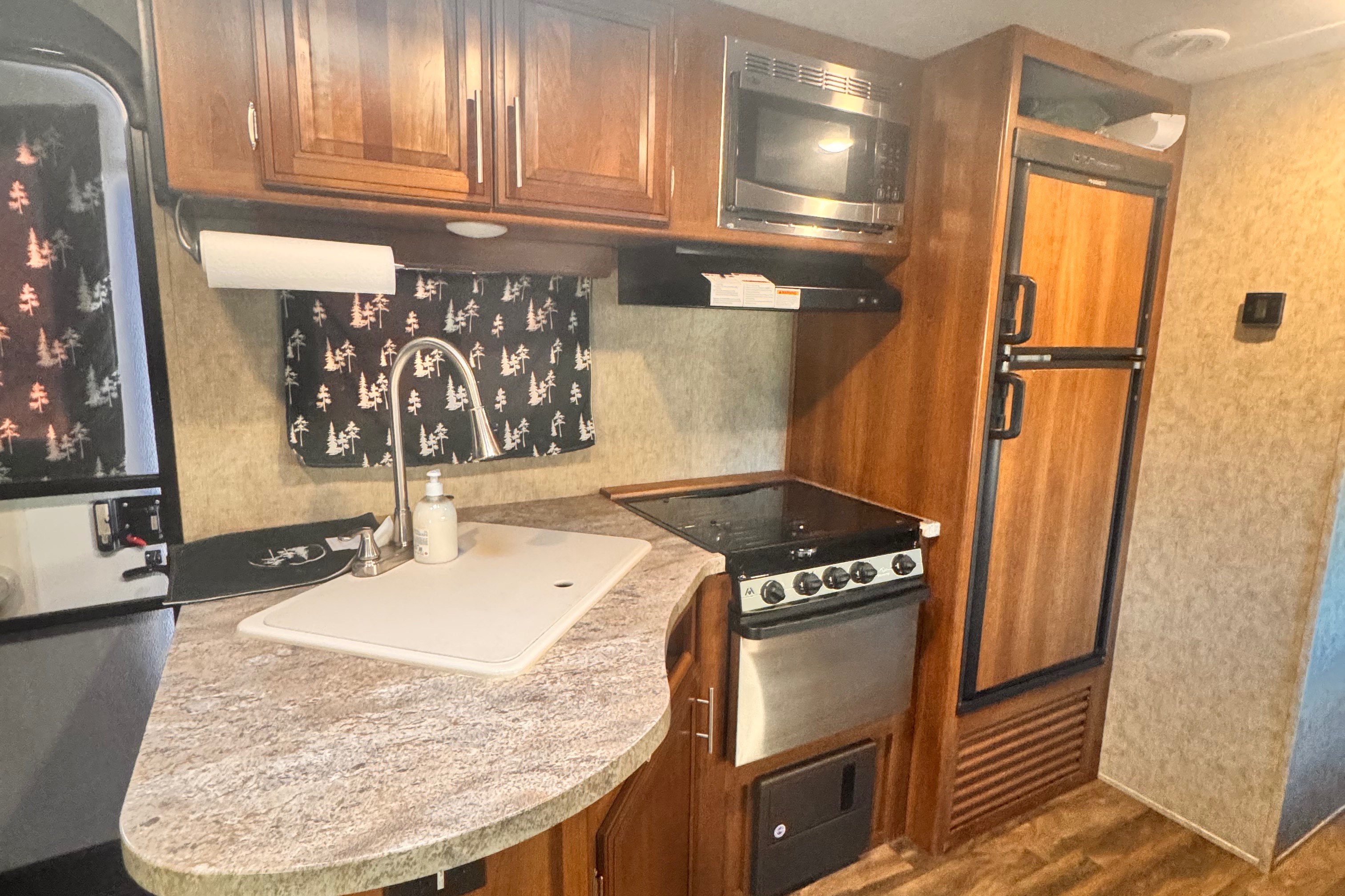 Tracer Travel Trailer