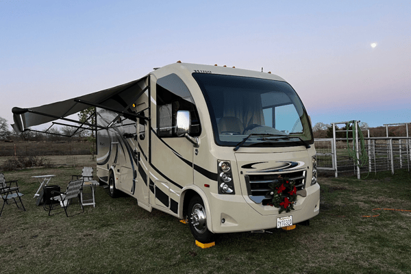 Cruise Like a Pro in Michael’s Class A Thor Vegas