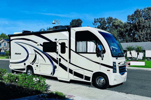 Cruise Like a Pro in Michael’s Class A Thor Vegas