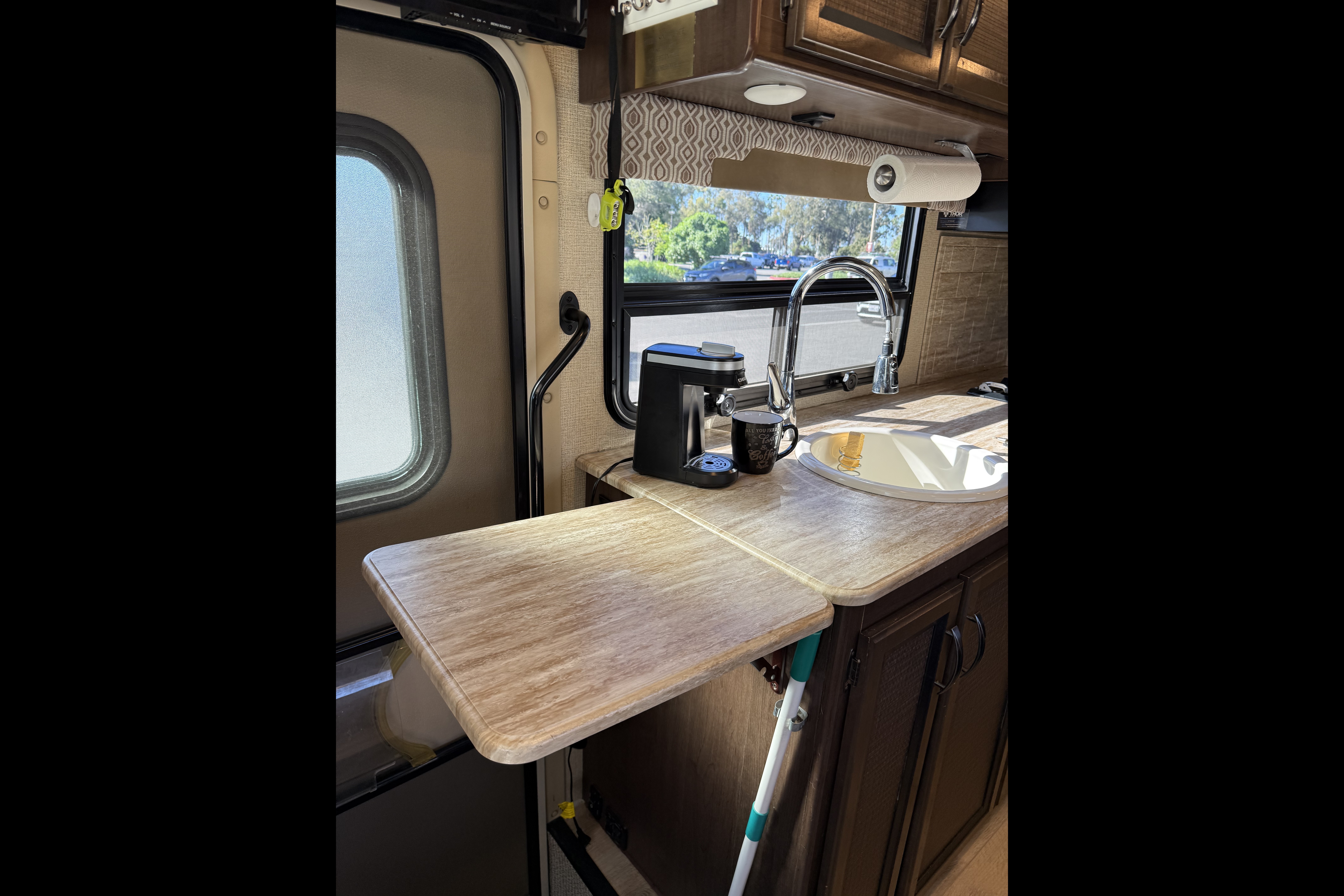 Cruise Like a Pro in Michael’s Class A Thor Vegas