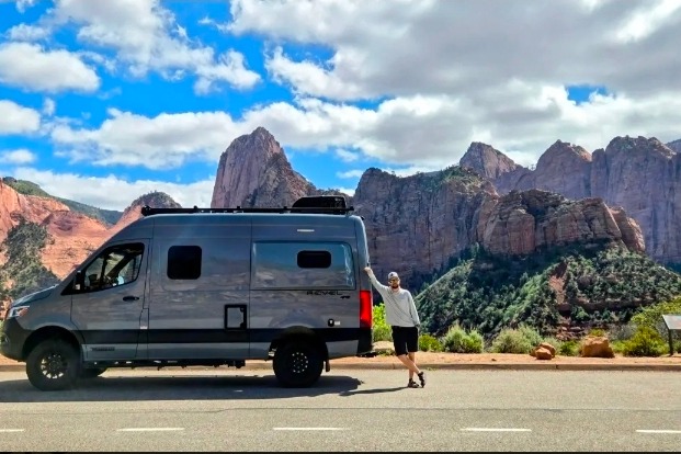 2025 4WD All Season Winnebago Revel 44E "Wilma" - UNLIMITED MILES - Montana - Starlink