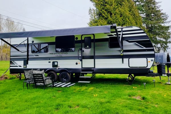 2022 Grand Design Family Glamping | Premium Trailer | Sleeps 6