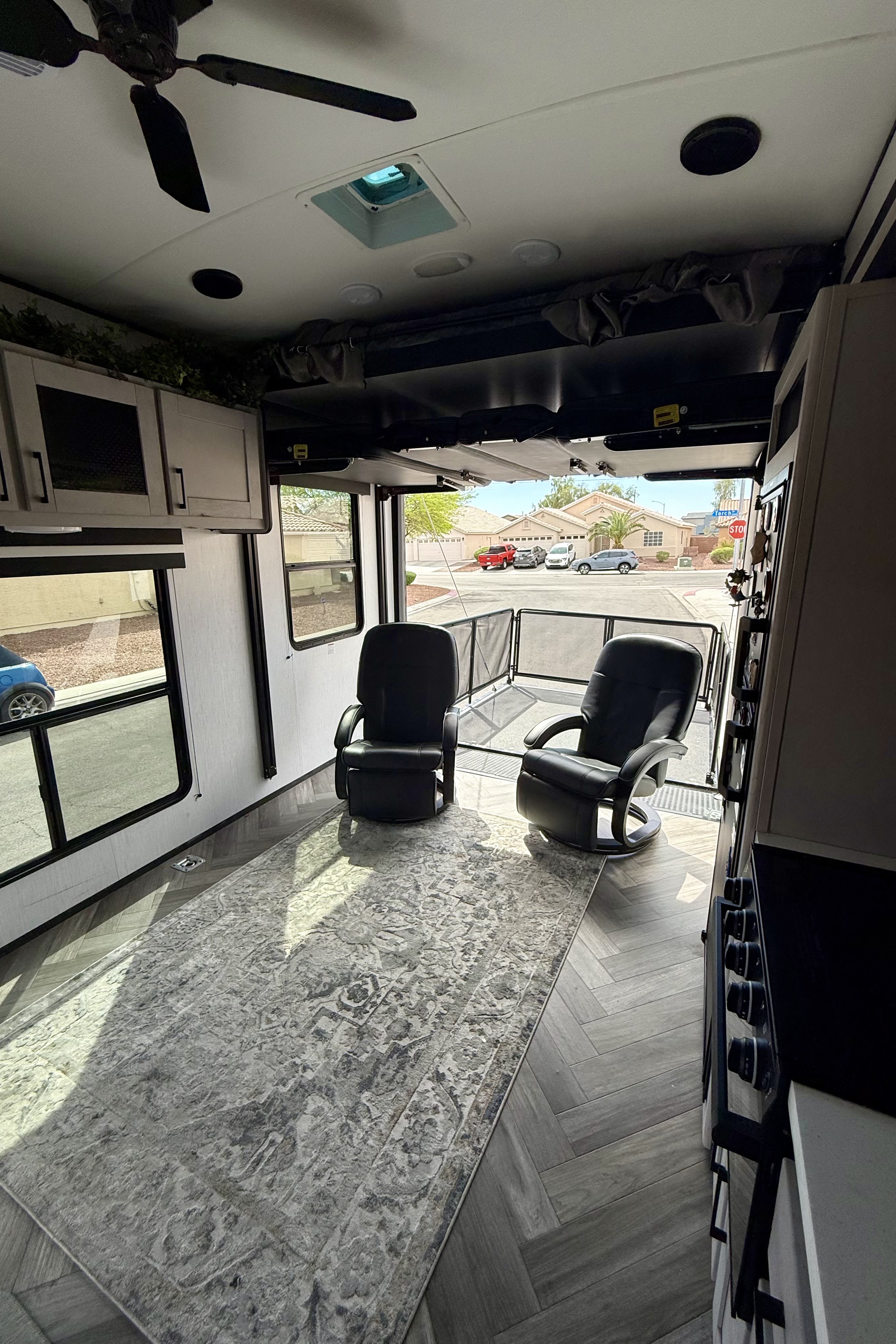 Summit2Coast Heartland Torque T26 Toy Hauler