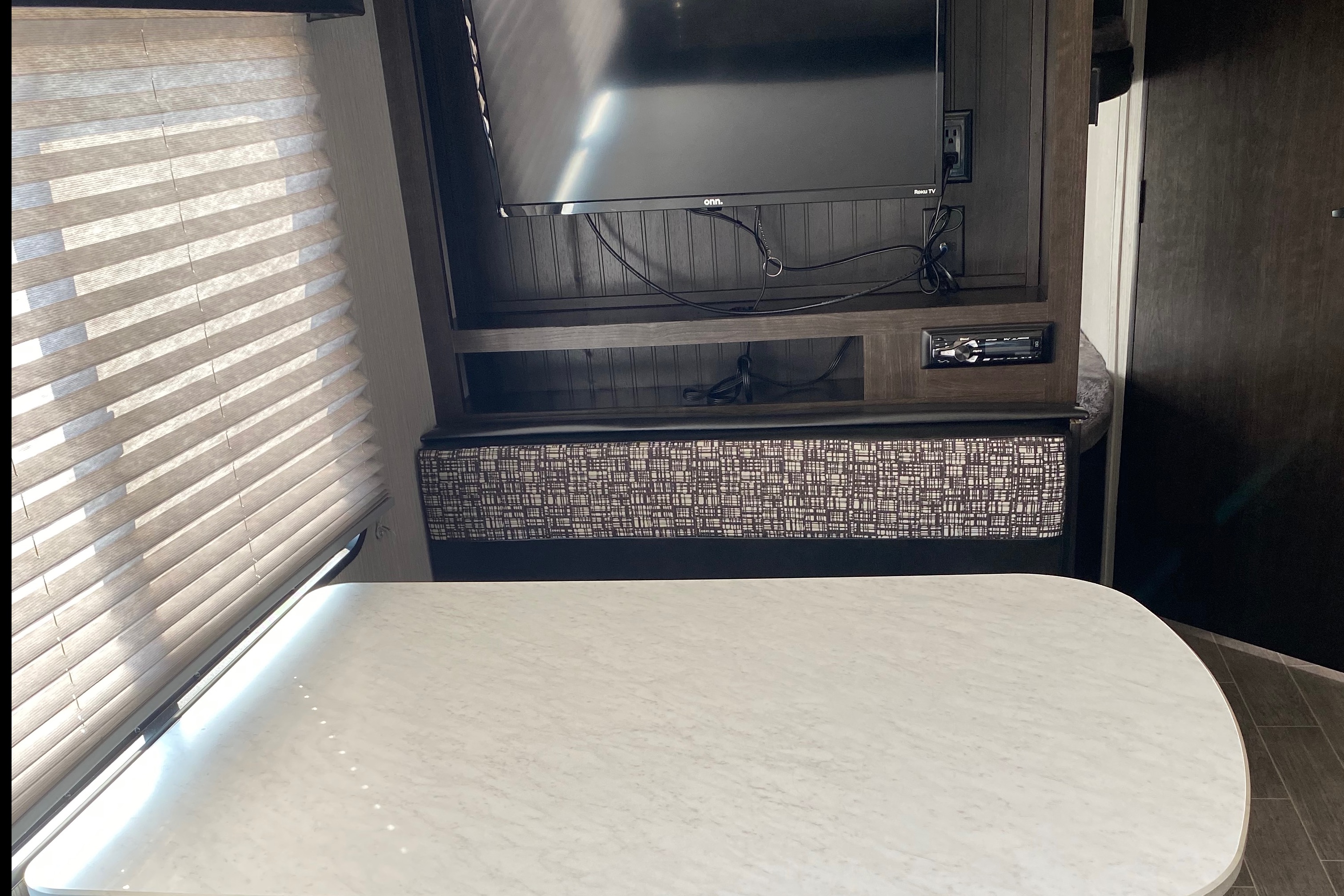 2021 Kid-Approved Heartland Trailrunner SLE 261BHS Travel Trailer