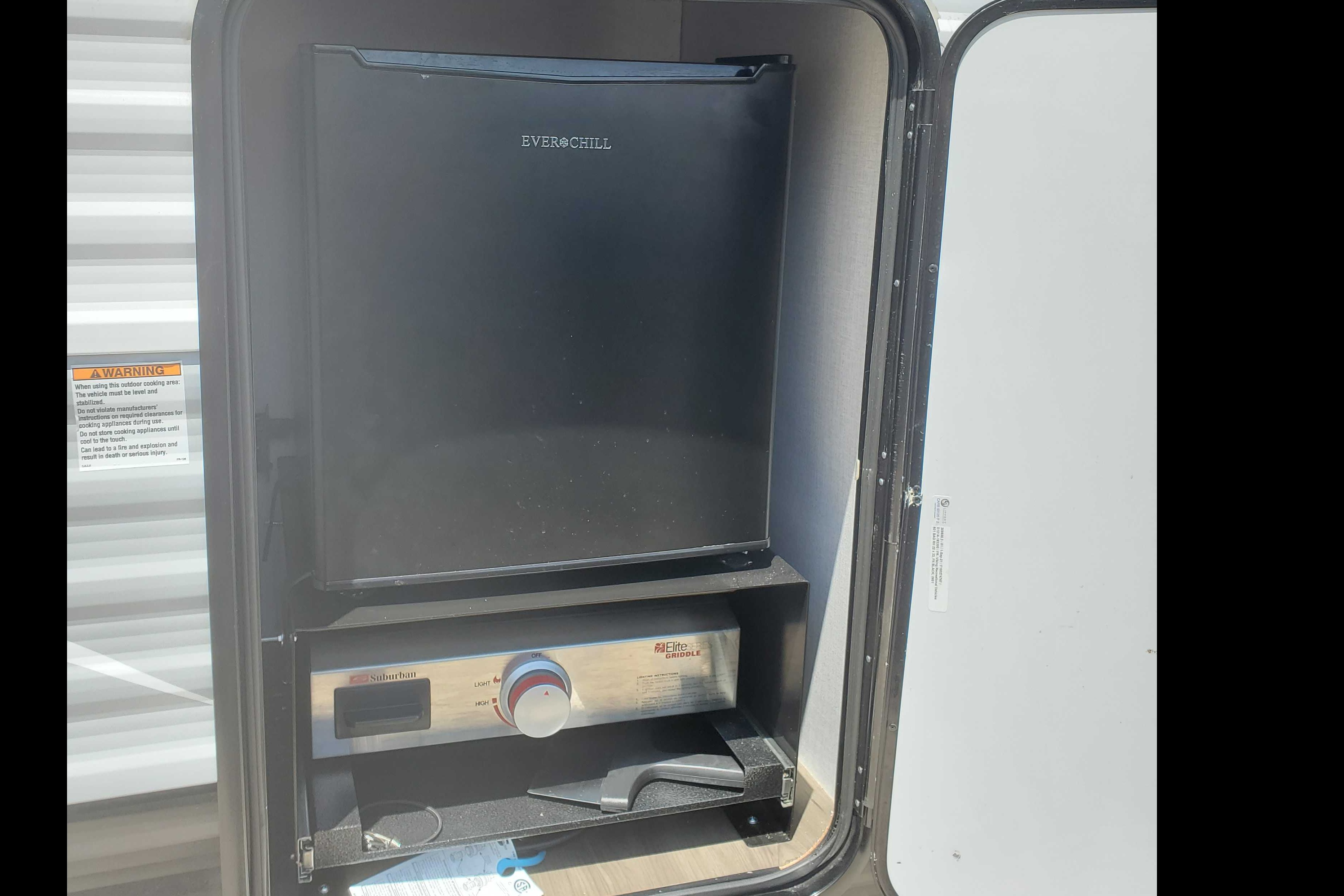Guzman Coachmen 182 DBU Travel Trailer
