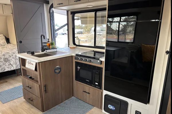2026 Forest River 26DBS Travel Trailer