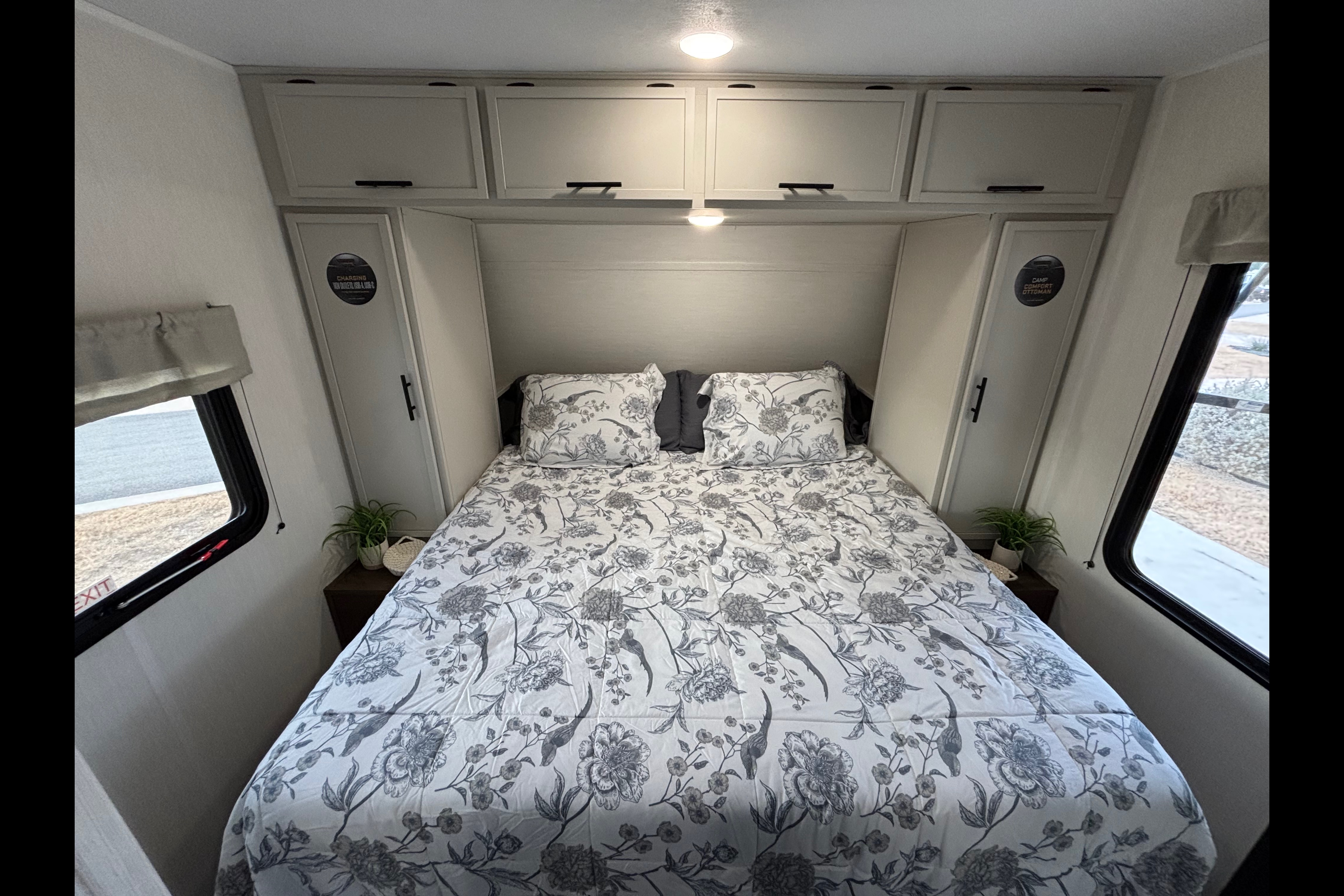 2026 Forest River 26DBS Travel Trailer