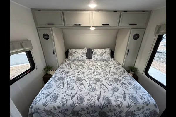 2026 Forest River 26DBS Travel Trailer
