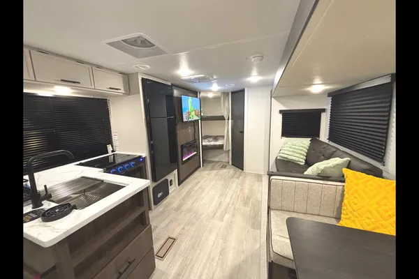 2026 Forest River 26DBS Travel Trailer