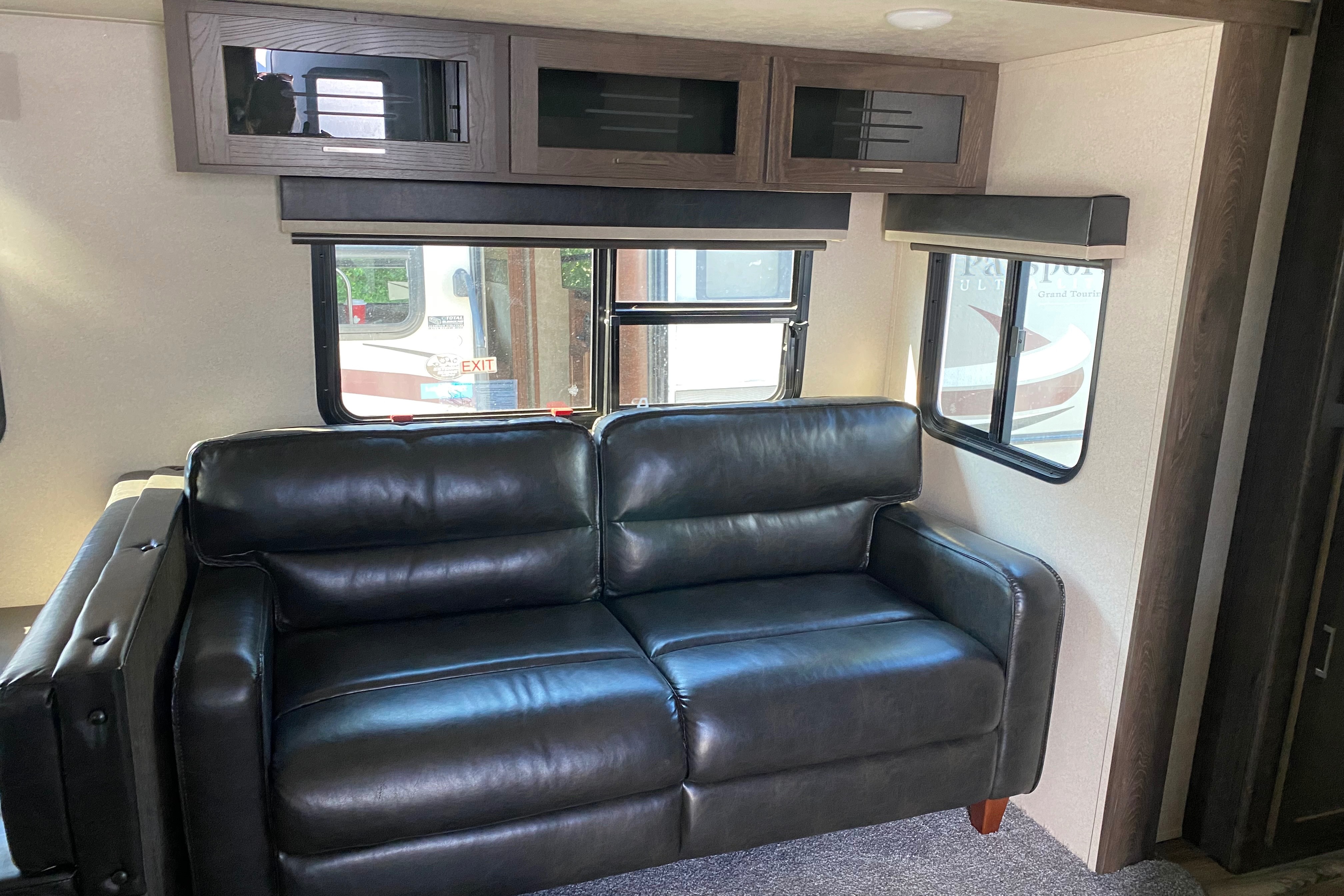 Forest River Heritage Glen 300BH Travel Trailer
