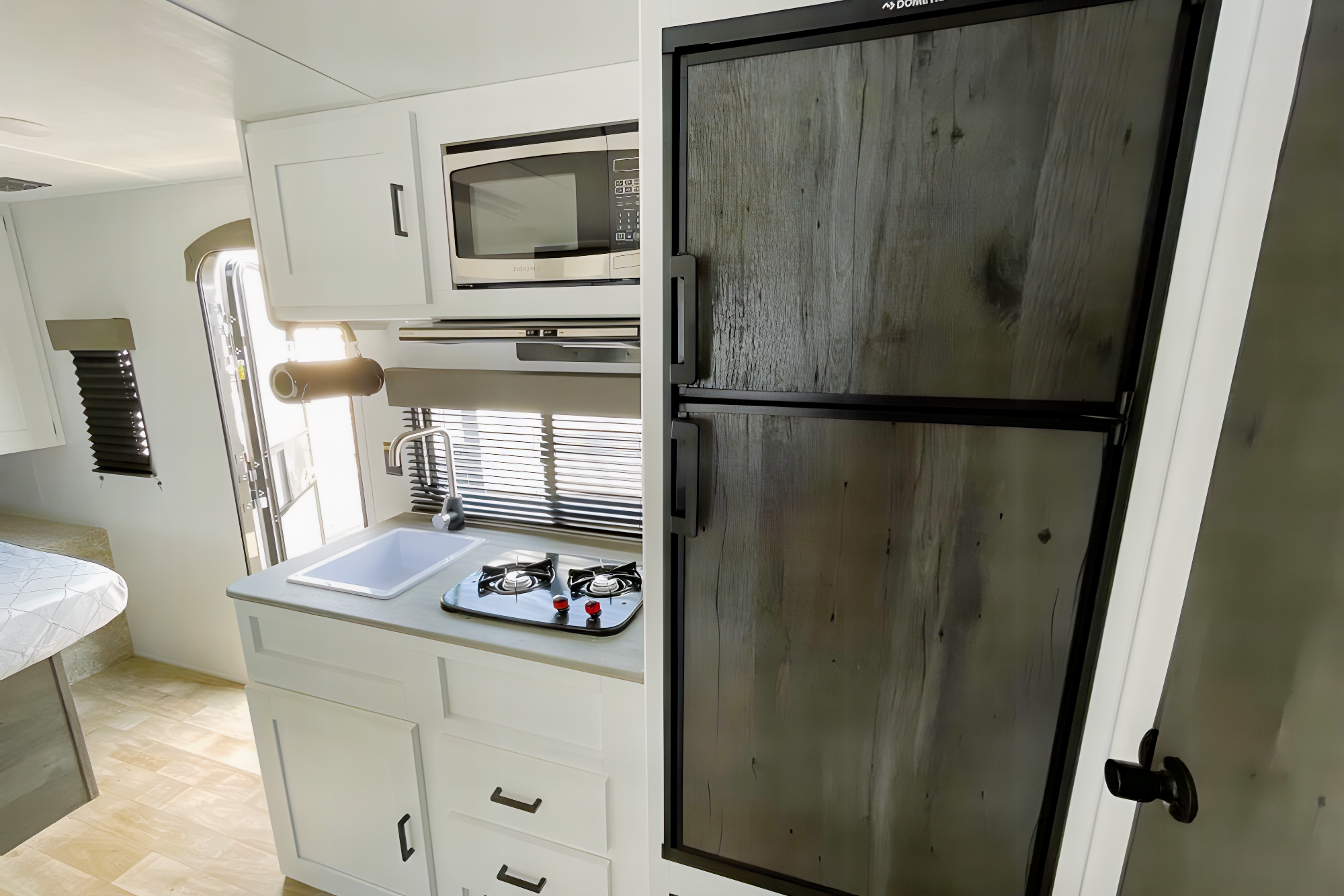 Sasha's Keystone Hideout Travel Trailer *new upgraded mattress*