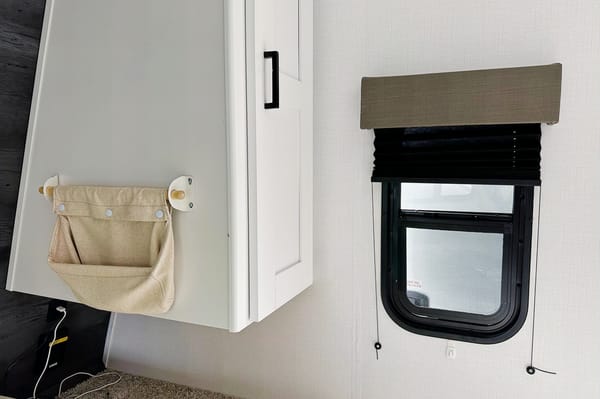 Sasha's Keystone Hideout Travel Trailer *new upgraded mattress*