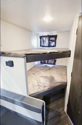 Family Friendly Forest River Wildwood 179DBK Travel Trailer