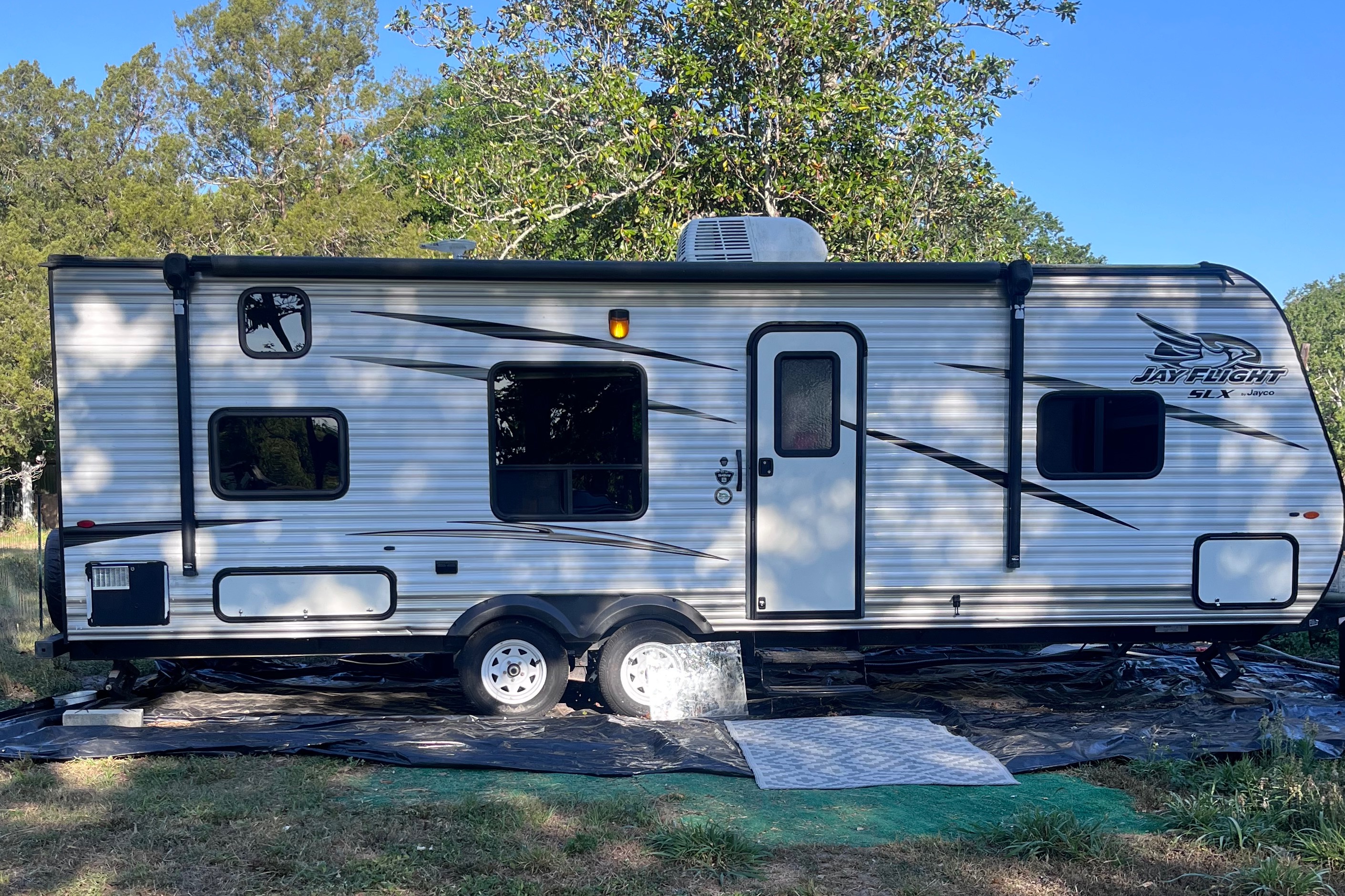 Helleana's Jayco Jay Flight SLX Travel Trailer