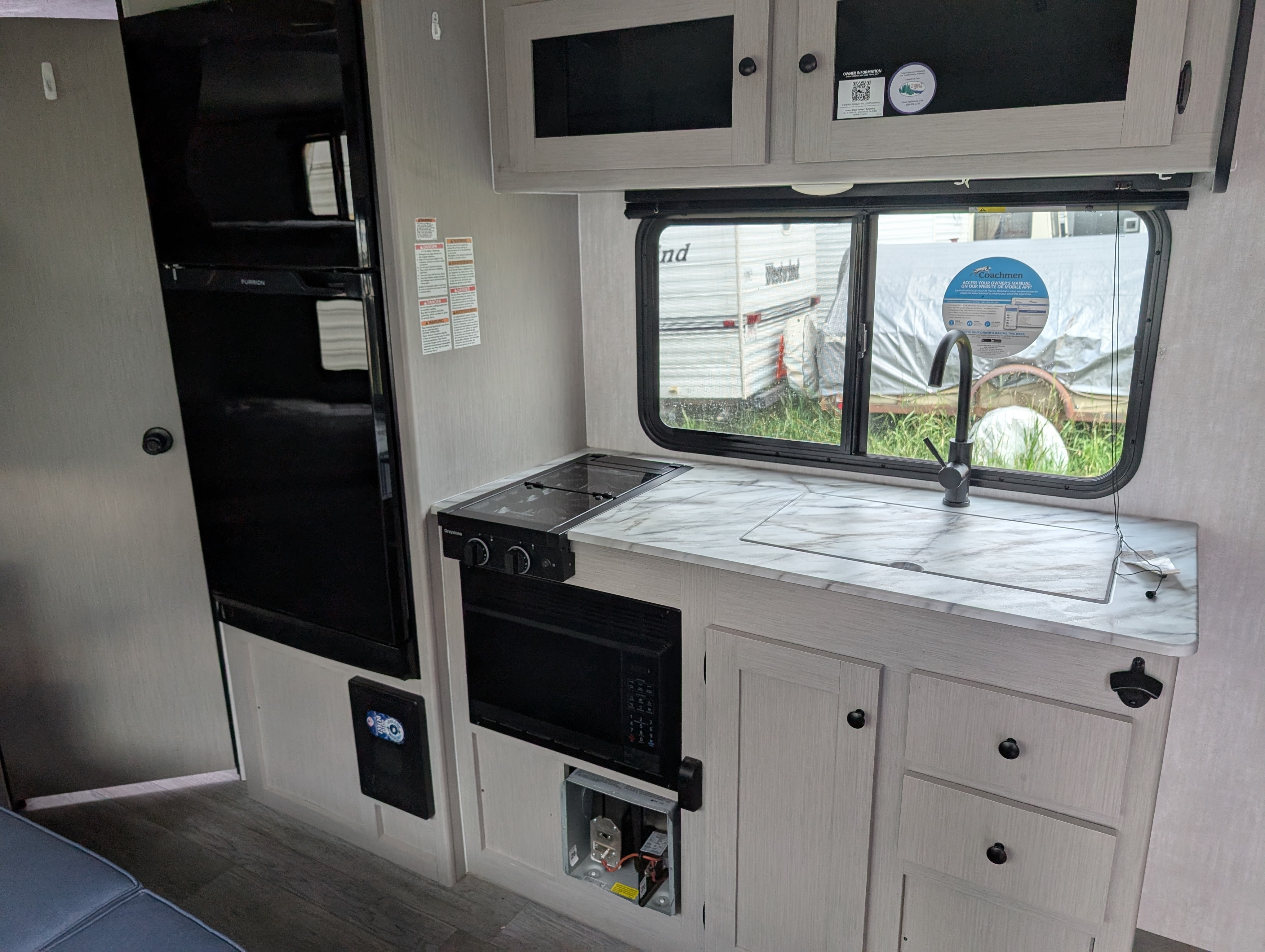 DMT Coachmen Apex Nano