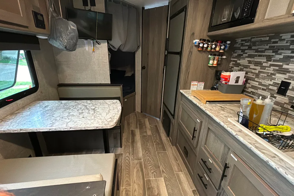 The Cozy Camper